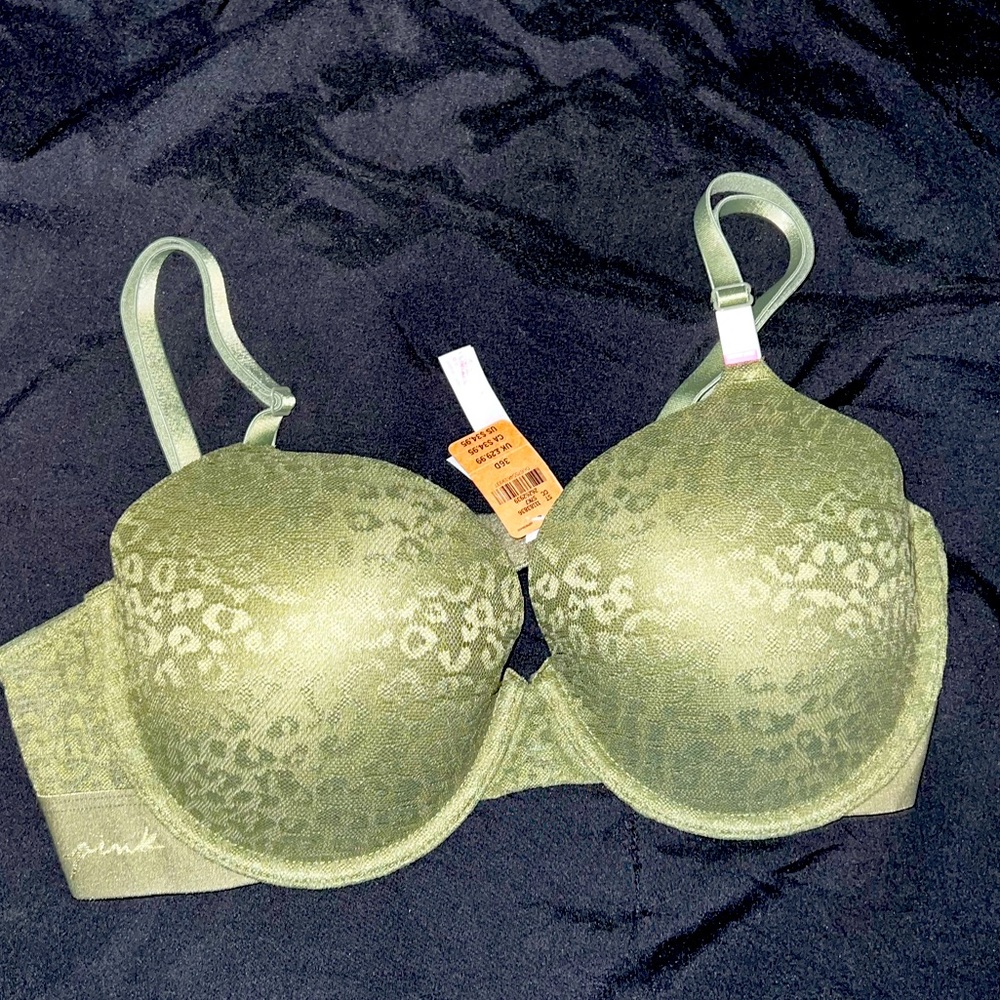 BRAND NEW Victoria’s Secret PINK T-Shirt Bra